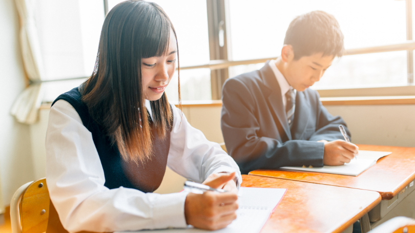 個別指導塾で学習している生徒 《武蔵境駅徒歩30秒》武蔵野個別指導塾