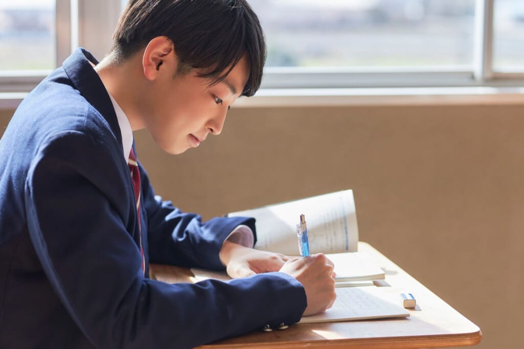 武蔵野個別指導塾 記事の写真student-desk | 武蔵野個別指導塾 学習のイメージ写真 武蔵野個別指導塾