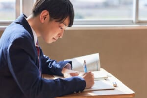 武蔵野個別指導塾 記事の写真student-desk | 武蔵野個別指導塾 学習のイメージ写真 武蔵野個別指導塾
